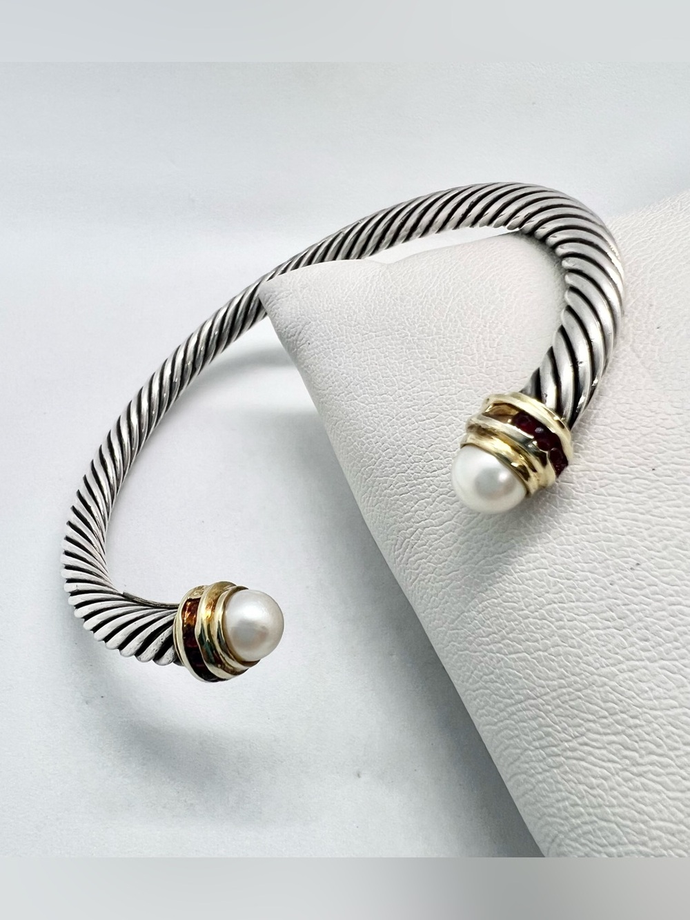David Yurman 5mm Pearl Bracelet With Ruby And Gold - Picture 6 of 11